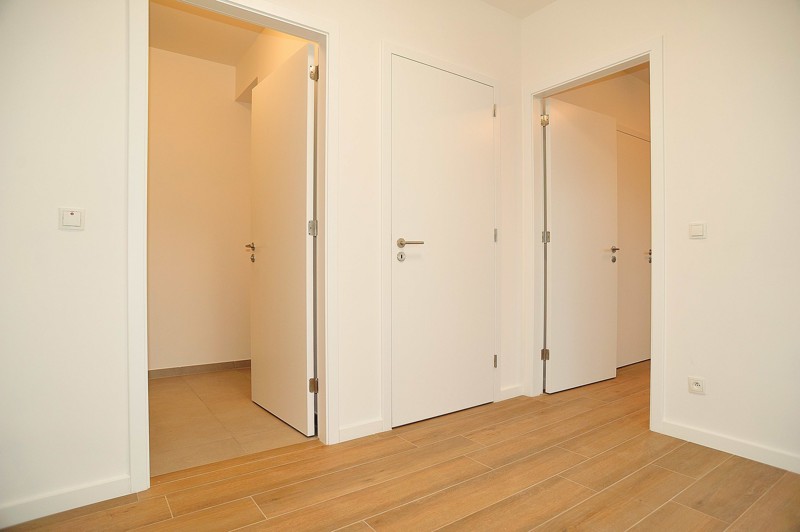 Appartement à louer à Anvers avec 1 chambre - photo 3