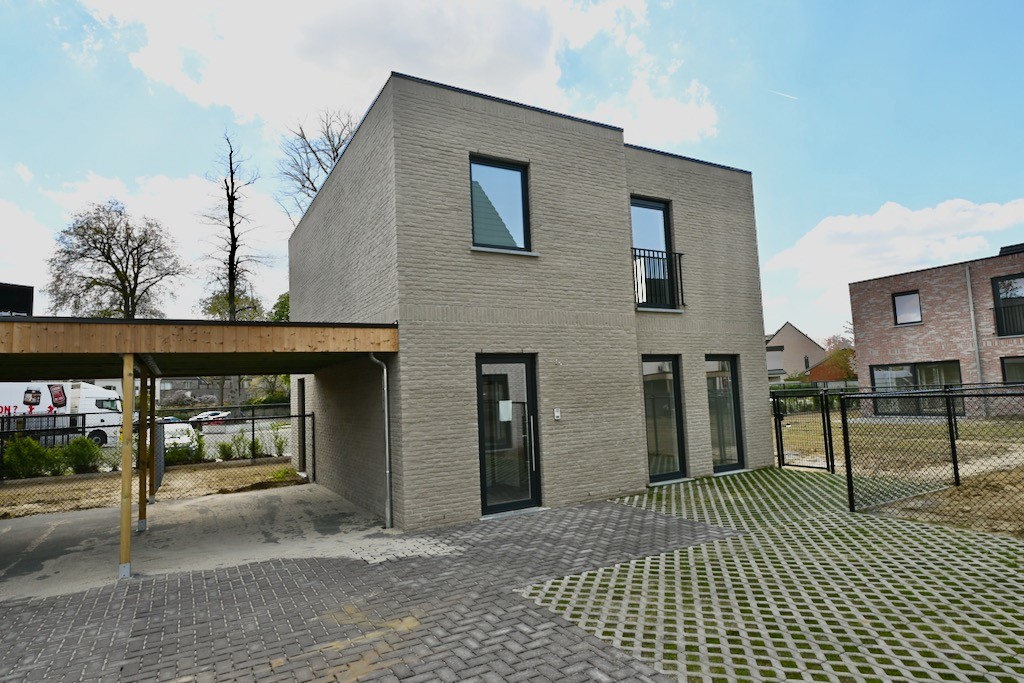 Maison à vendre à Broechem avec 3 chambres - photo 2