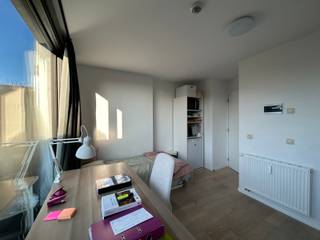 **Vraag uw bezoek aan**Nabij de Leuvense Vismarkt, in een zijstraatje van de uiterst gezellige Mechelsestraat kan je de Penitentienenstraat vinden...