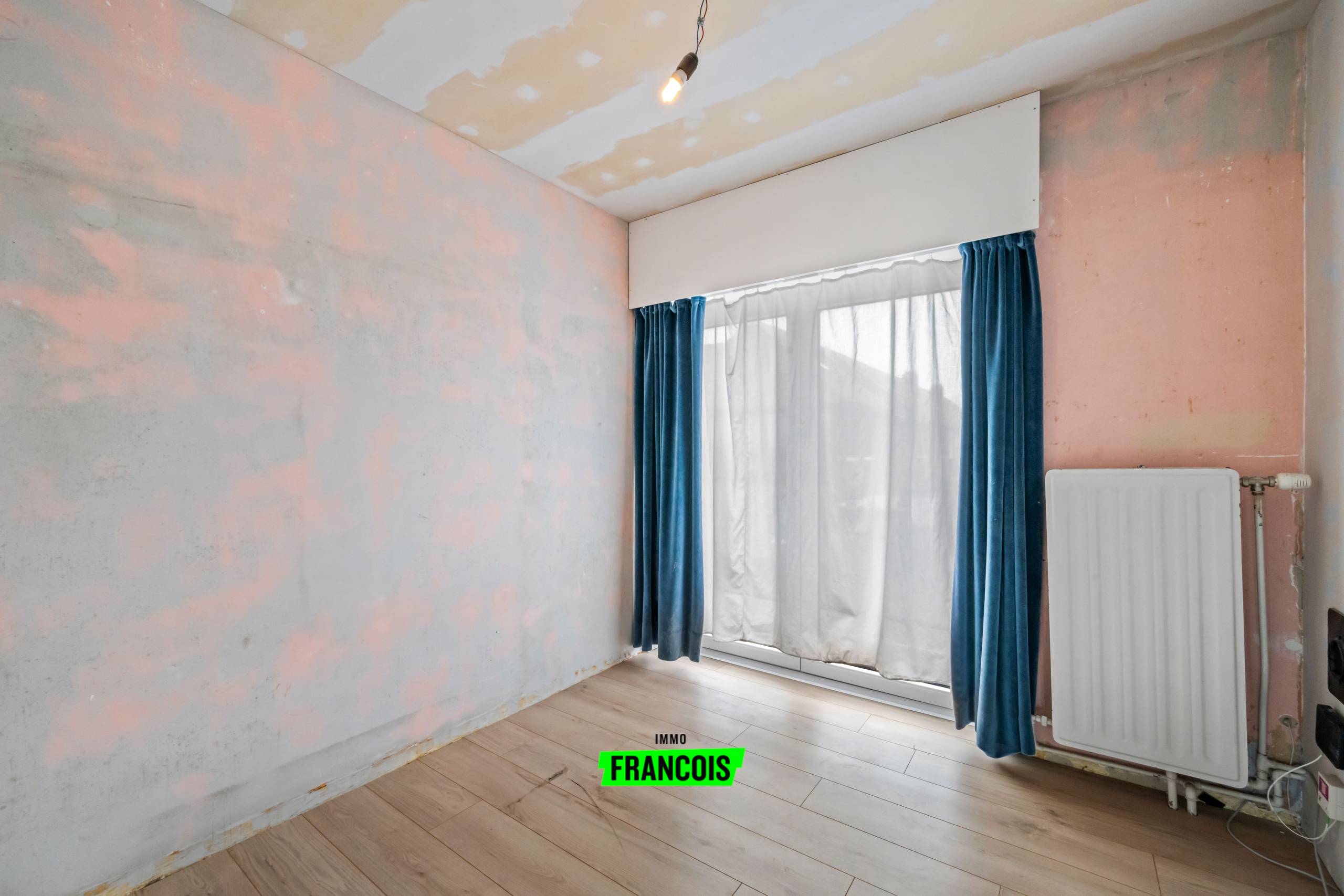 Charmante halfopen woning met ruime tuin in rustige wijk te Oostende! - foto 5