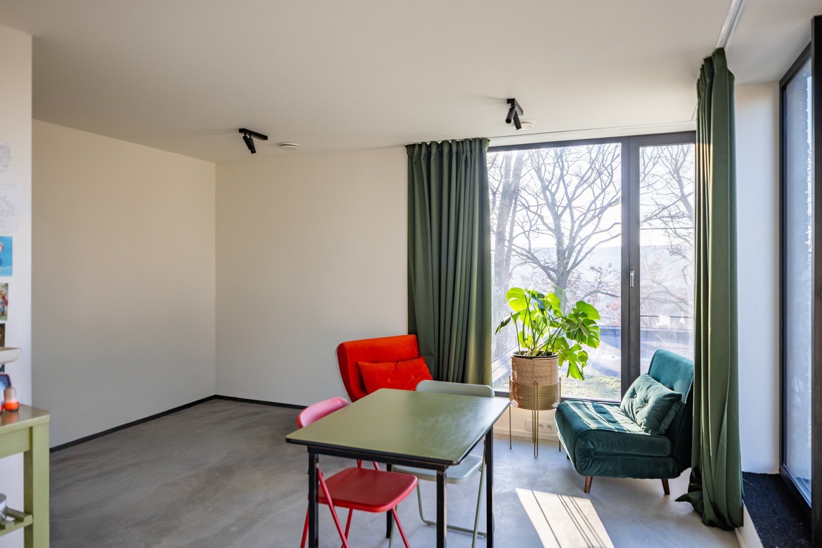 Compacte kantoor- of bureauruimte met eigen ingang in het groen - foto 5