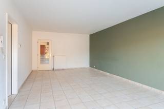 Prachtig opbrengsteigendom (vergund) bestaande uit 4 2-slk appartementen en 4 bijhorende garageboxen.Stabiel verhuurd.Locatie:Centrale ligging te...