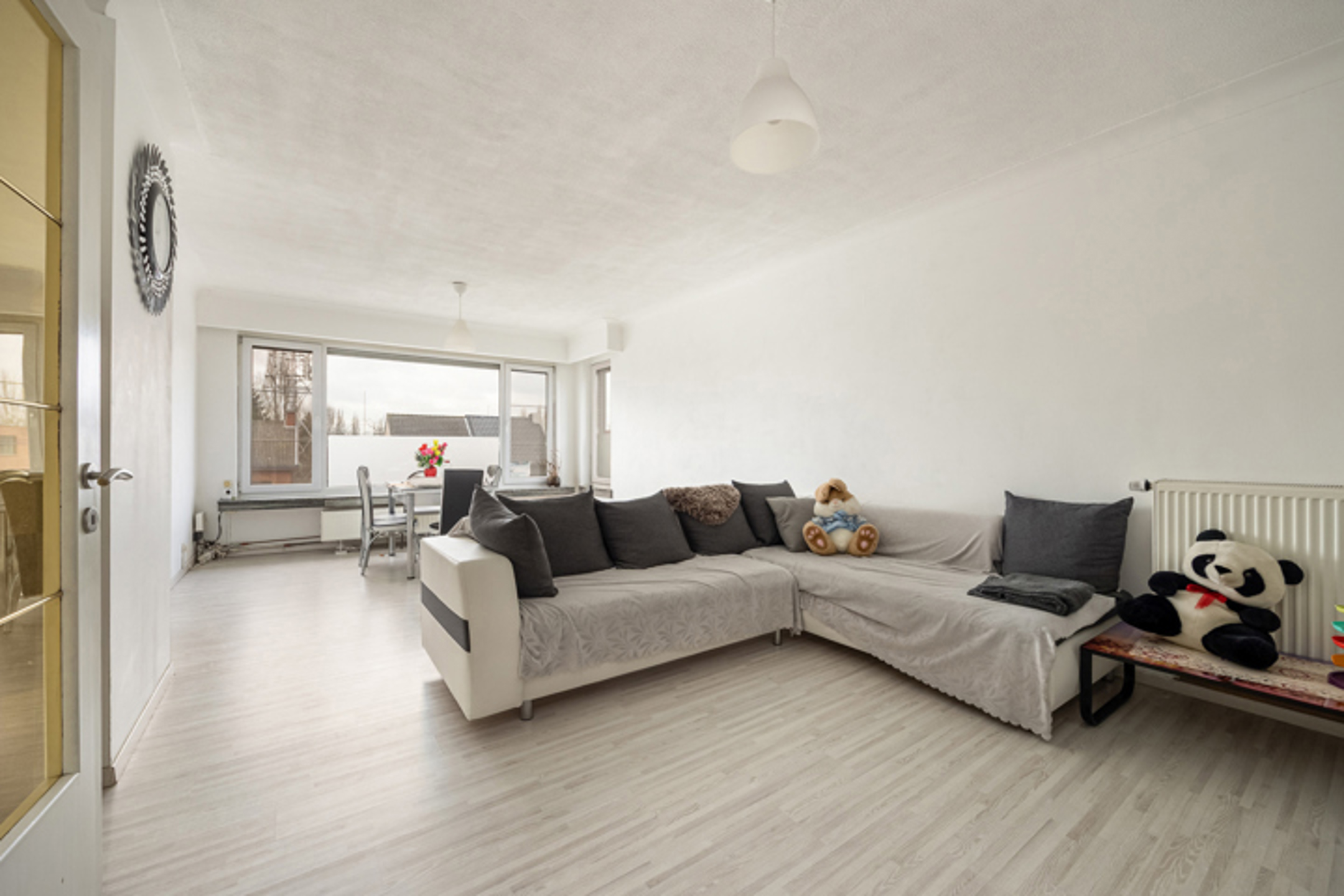 mooi appartement met terras en veel lichtinval met 2/3 slaapkamers  - foto 4