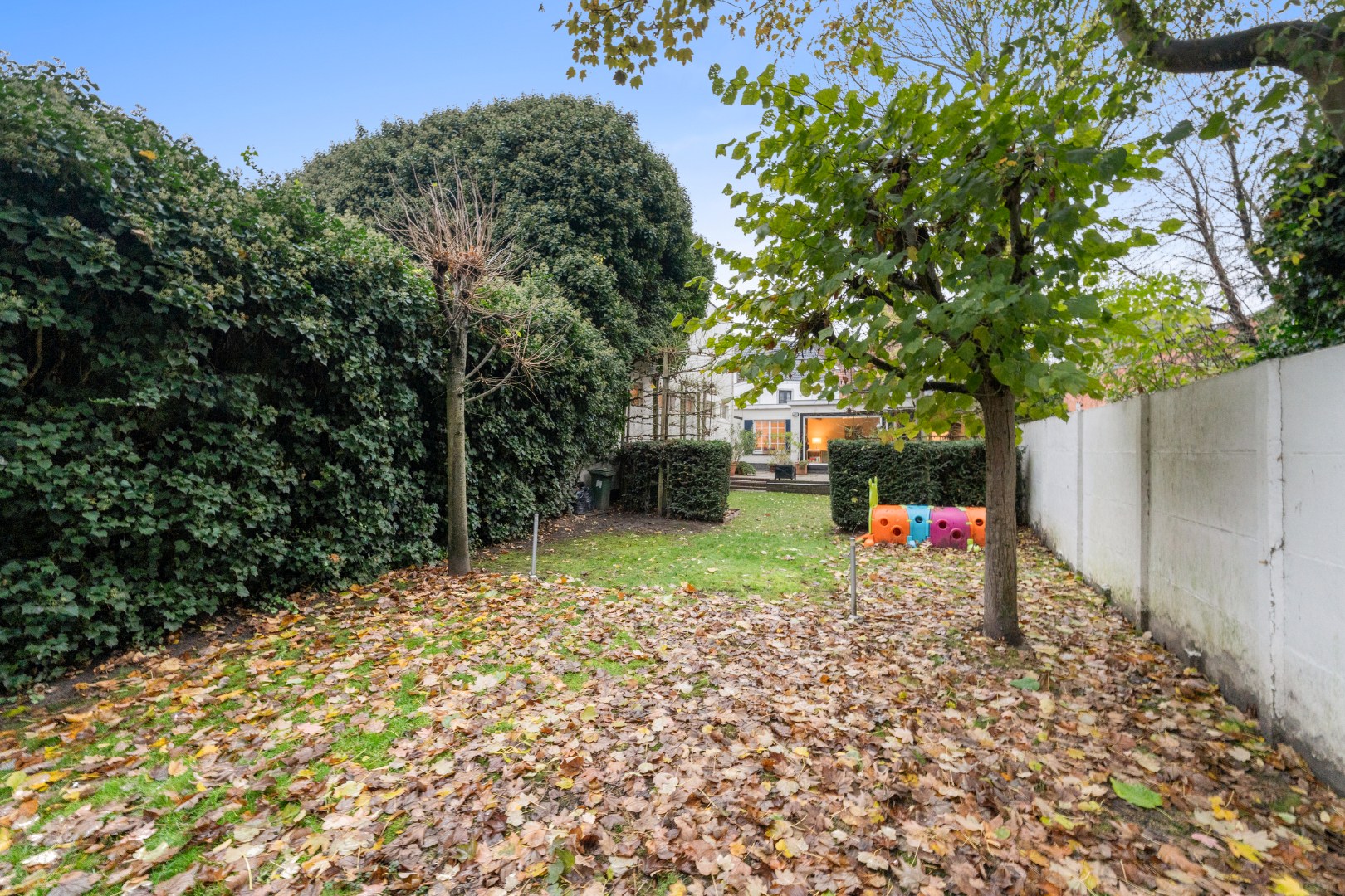 Unieke woning met handelsruimte, kantoor, 6 slpks &amp; 200 m² atelier/magazijn – ideaal voor vrije beroepers - foto 5