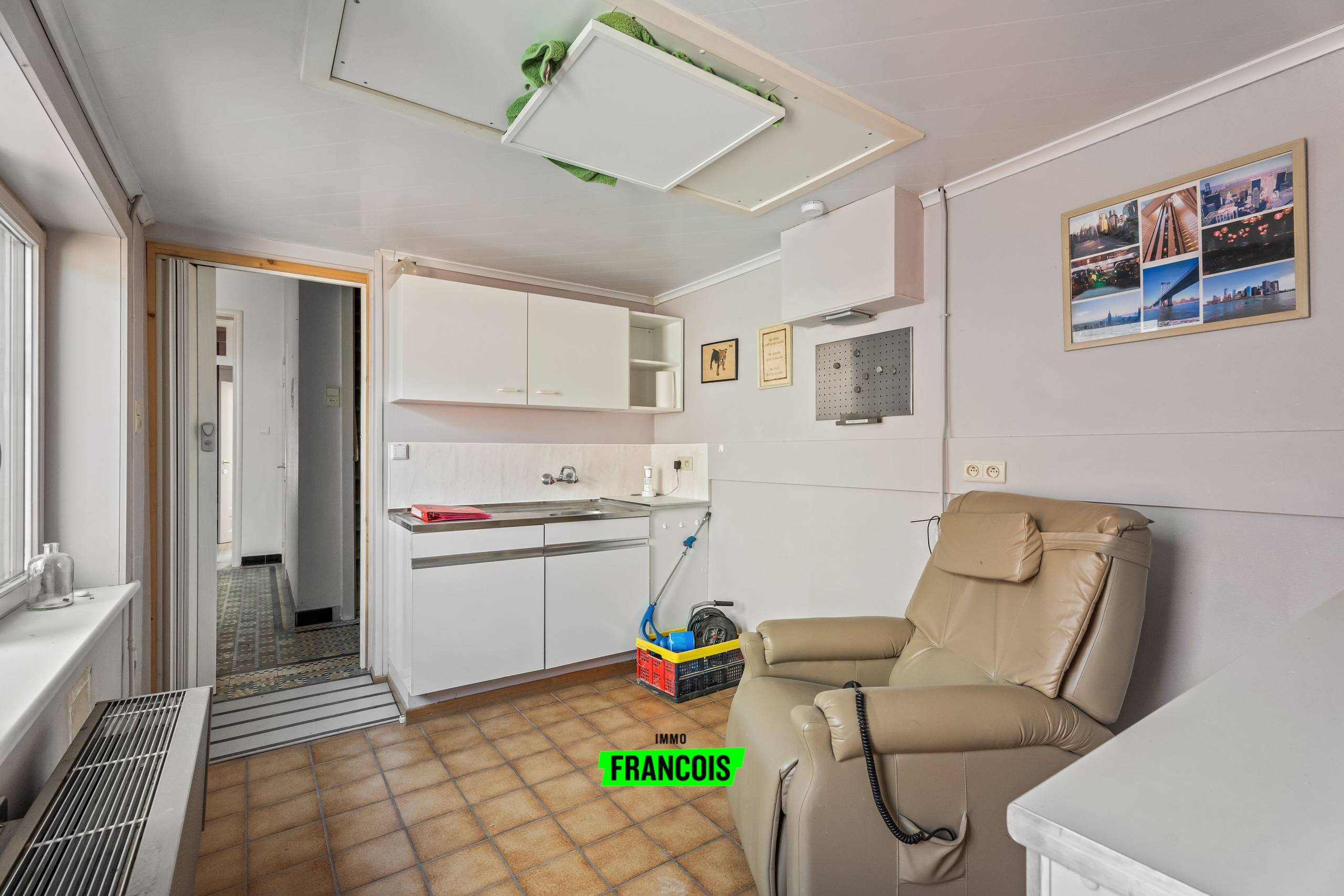 Te renoveren rijwoning in Poperinge - foto 5