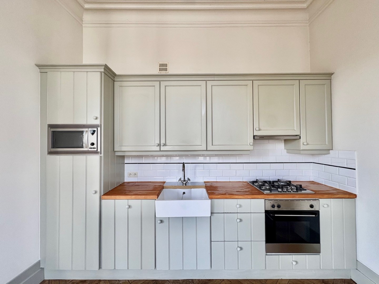 Elegante en instapklare 2-slaapkamerappartement in het groeiende Zurenborg - foto 2