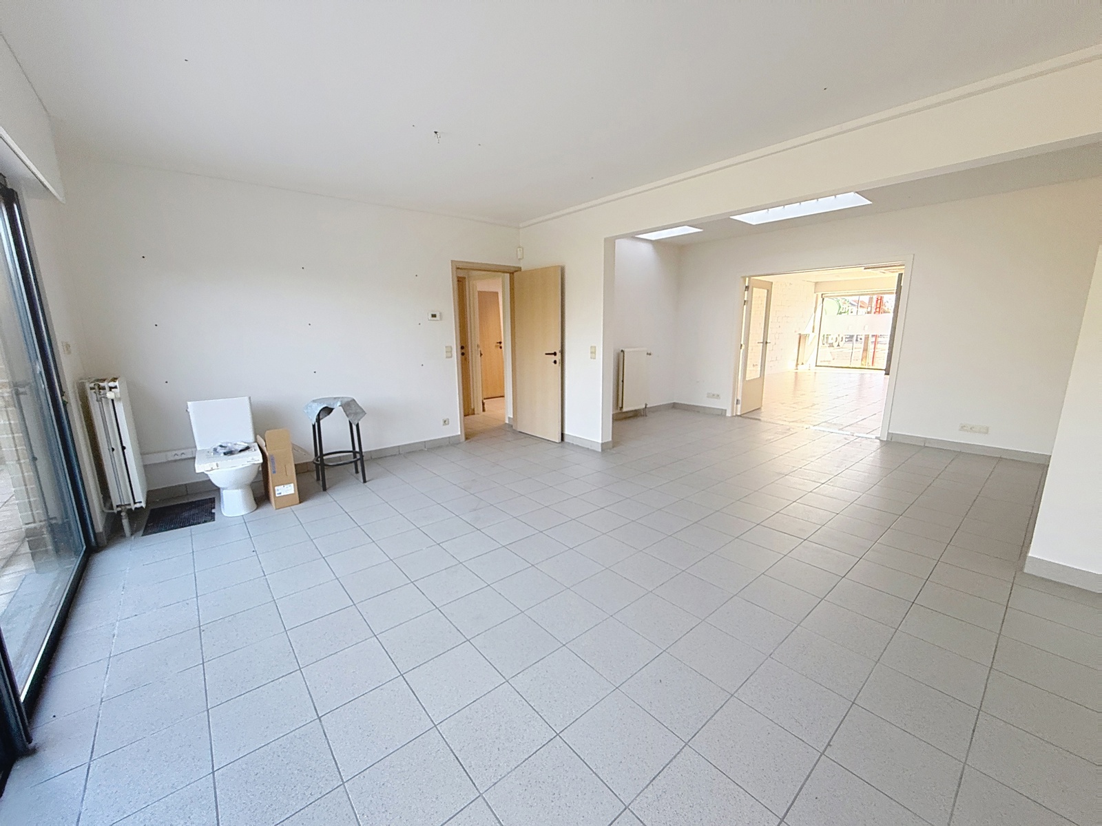 Commercial for rent in Dilbeek - photo 5