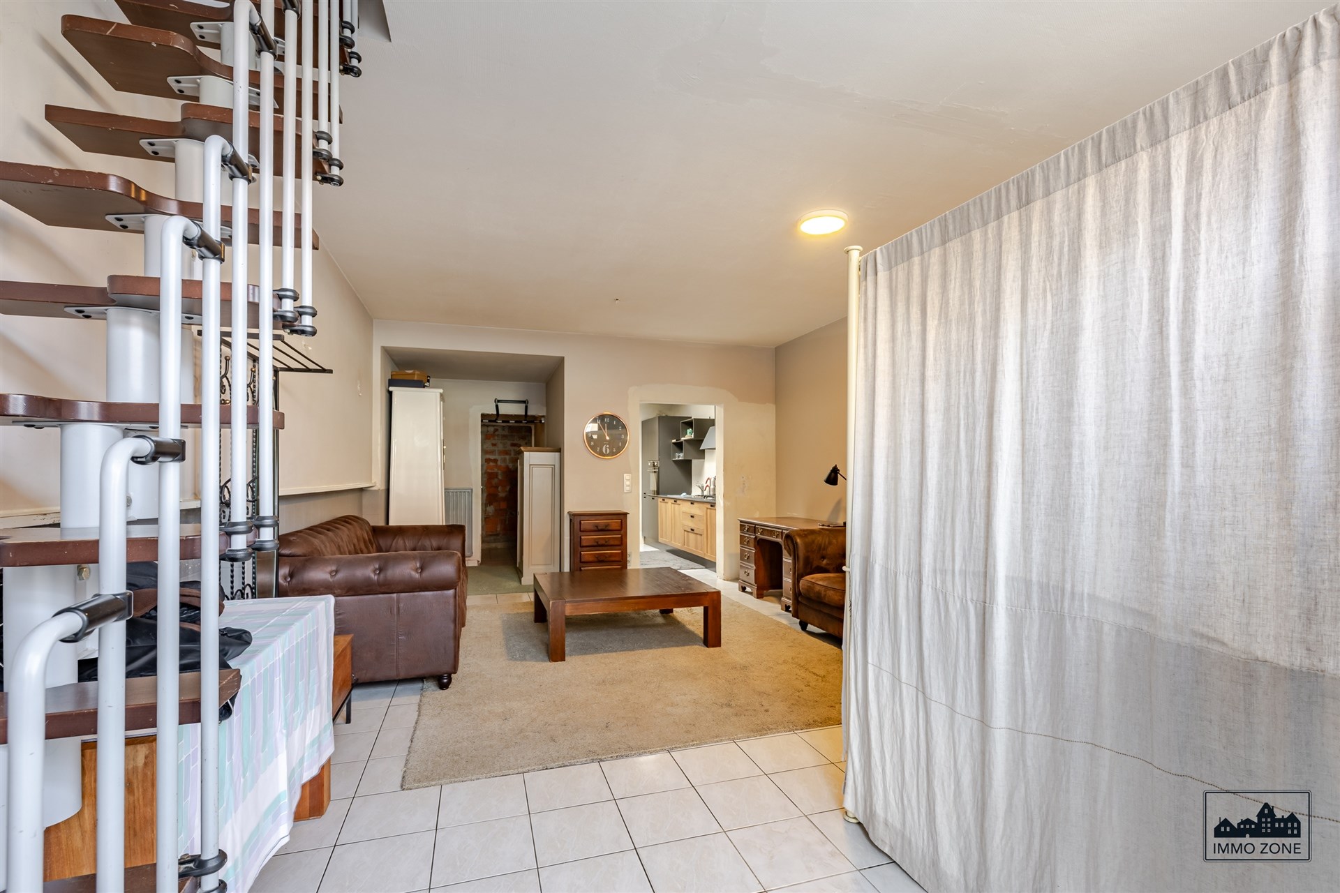 Gezinswoning of handelswoning met 3 slaapkamers  - foto 2