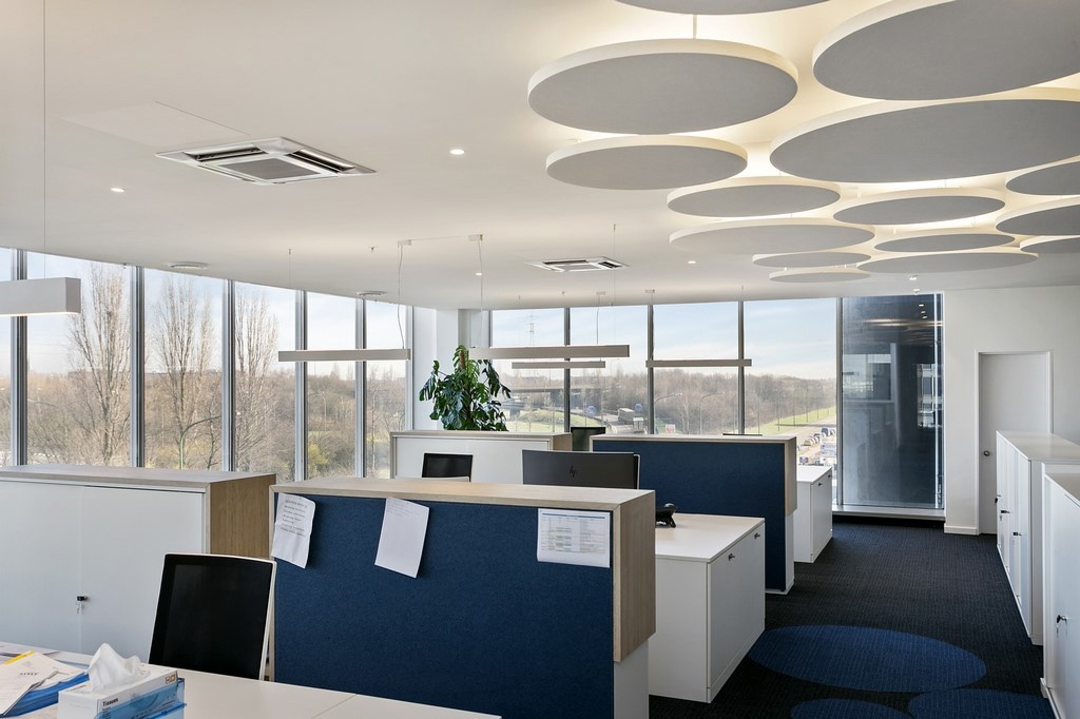 Antwerpen: Kantoren en werkplekken te huur in Ahlers Building. - foto 3