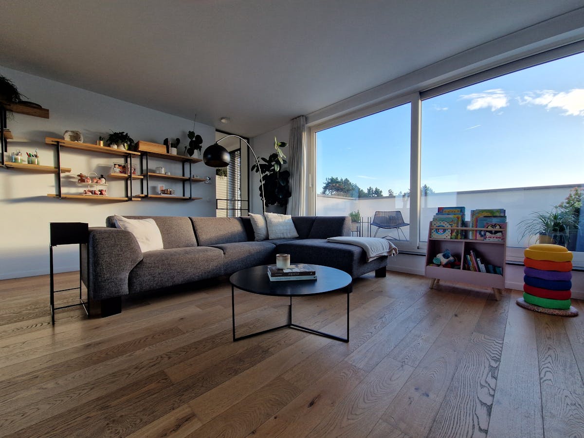 Modern en lichtrijk appartement in het hart van Minderhout - foto 1