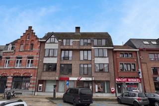 Op een uitstekende centrale locatie in Aarschot bevindt zich dit ruim en lichtrijk appartement met een bewoonbare oppervlakte van maar liefst 125...