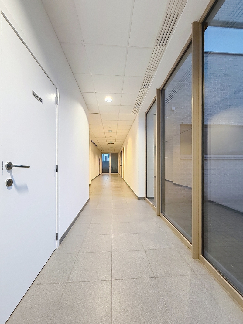 Instapklare kantoorruimte te huur - foto 5