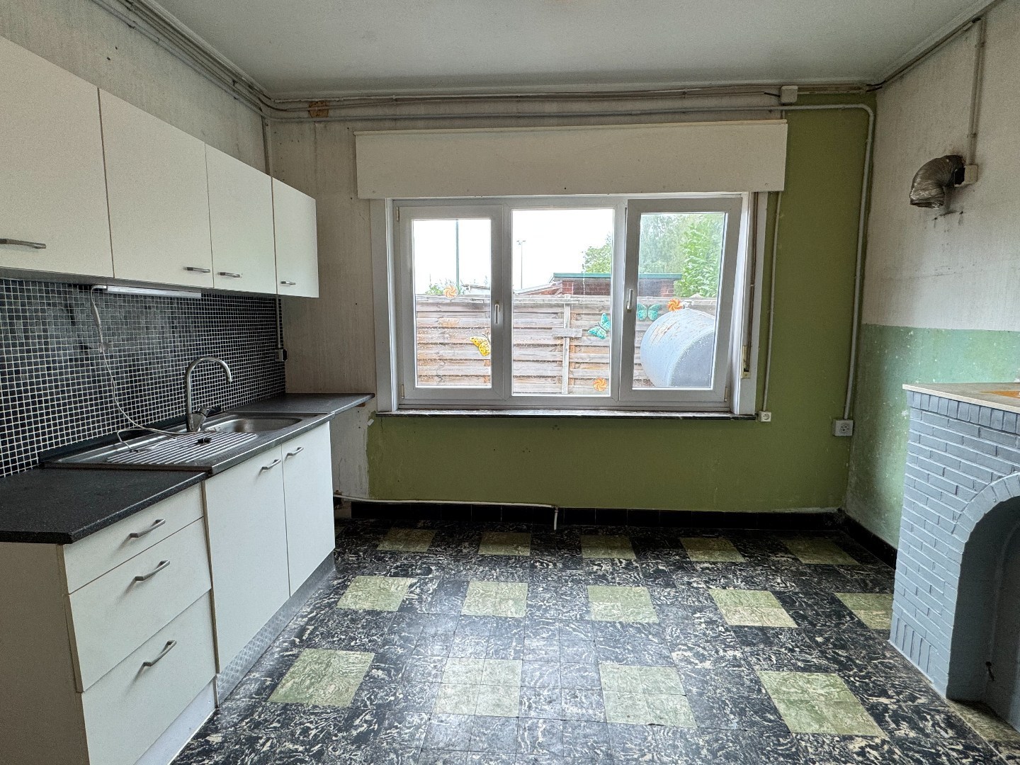 Woning met tal van mogelijkheden in centrum Zulte. - foto 4