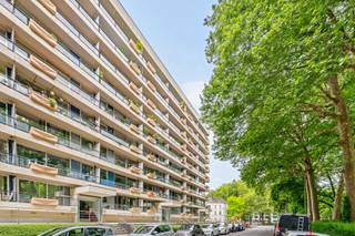 VENTE EN VIAGER LIBRE AU DECES DU VENDEUR.BOUQUET : 65.000€RENTE : 300€/mois pendant 20 ansAppartement lumineux avec vue dégagée, terrasses et cave...