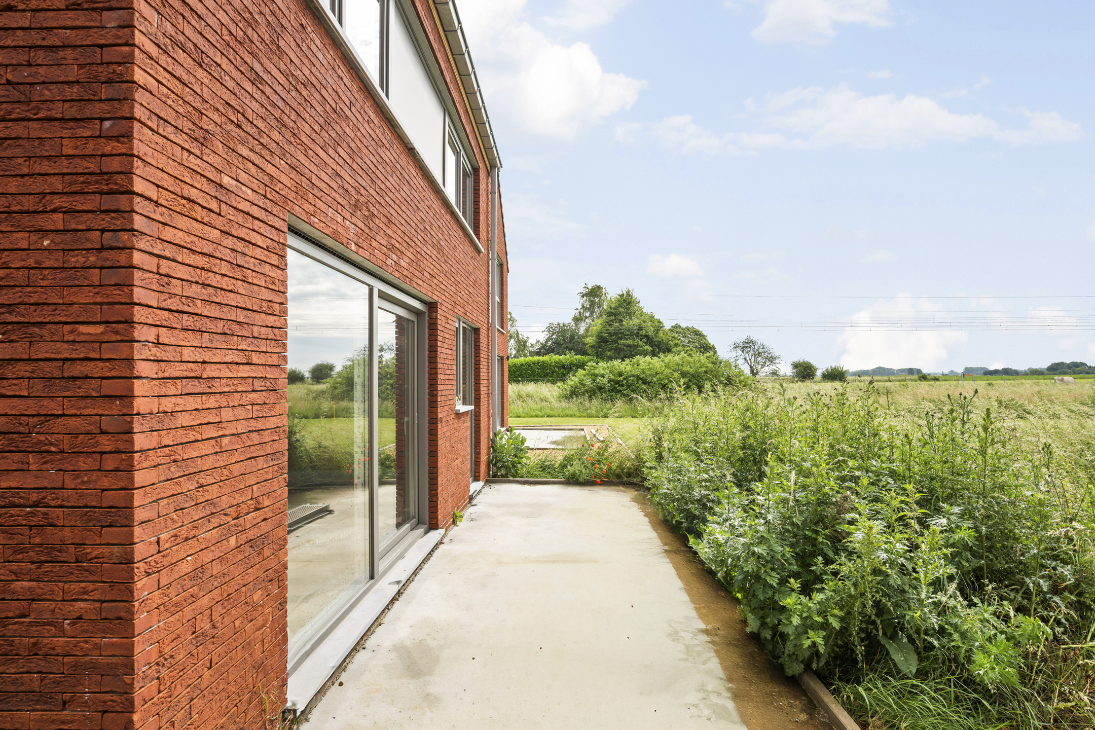 Rijwoning met carport, terras en tuin | Gesloten ruwbouw - foto 5
