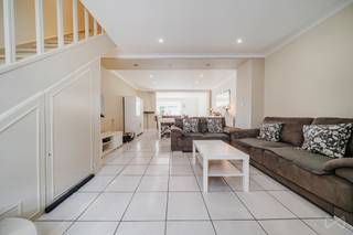 Info: bruxelles.ouest@weinvest.be or 02 315 77 22 | Located on a quiet little street, this charming single-family home will win you over with its...