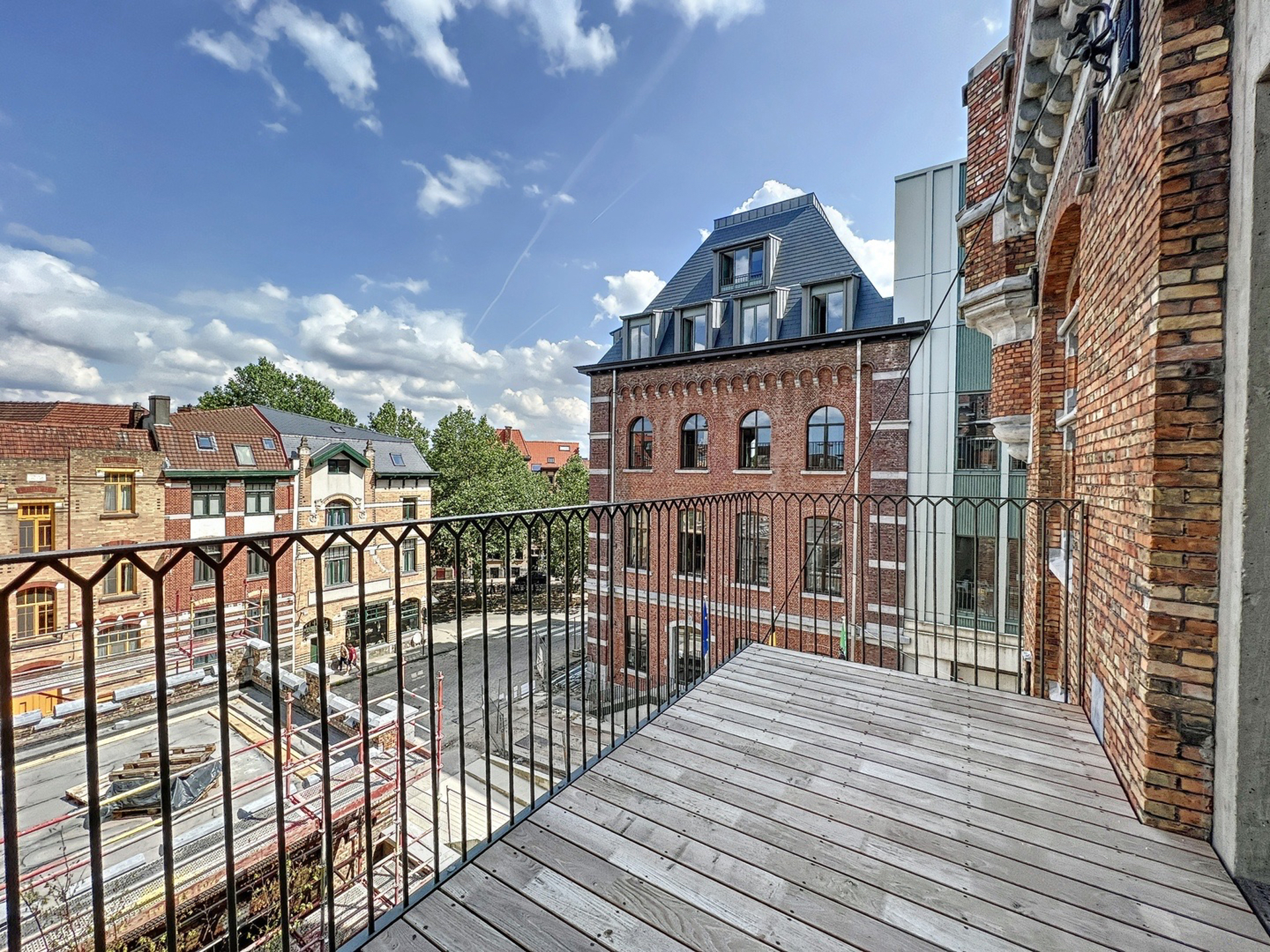 Uniek nieuwbouw appartement met 2 slp en terras te Gent - foto 2