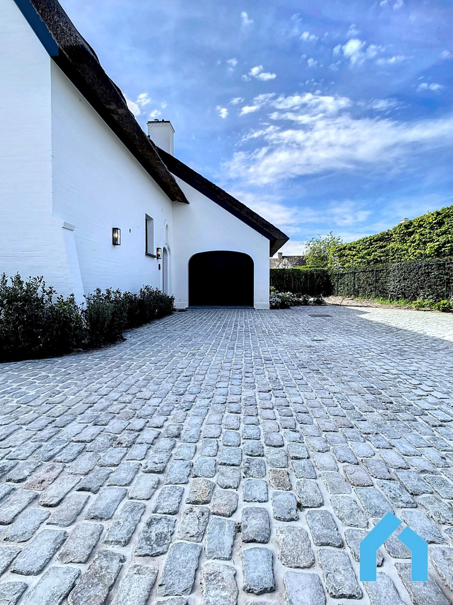 House for sale in Knokke-Heist with 6 bedrooms - photo 4