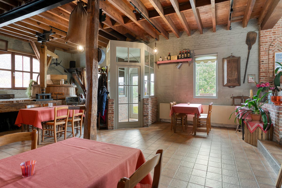 Entreprise hôtelière avec appartement à vendre à Heuvelland - photo 4