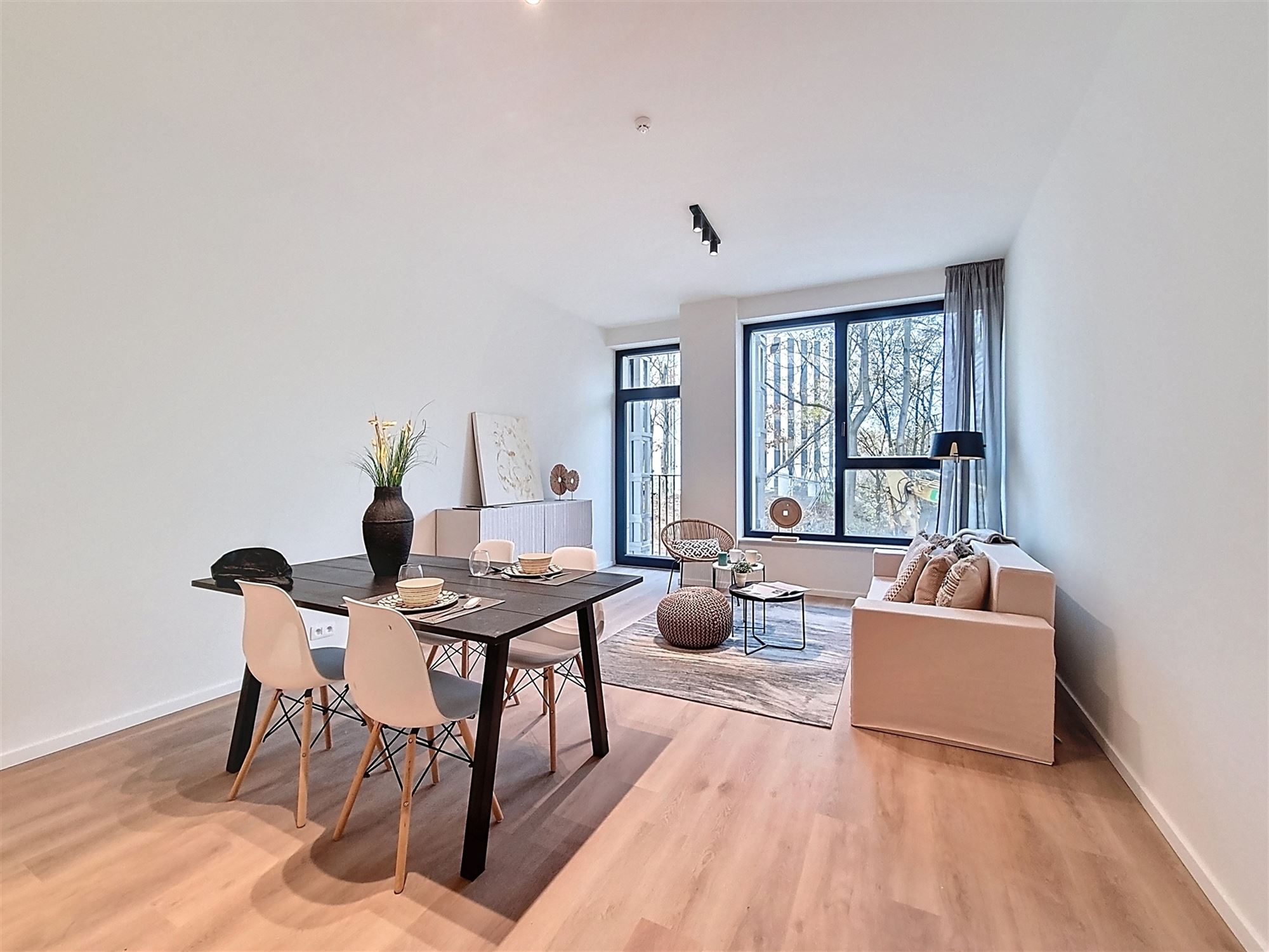 APP. MET 3 SLKS, 2 BADKS + TERRAS VAN RUIM 30M² - foto 1