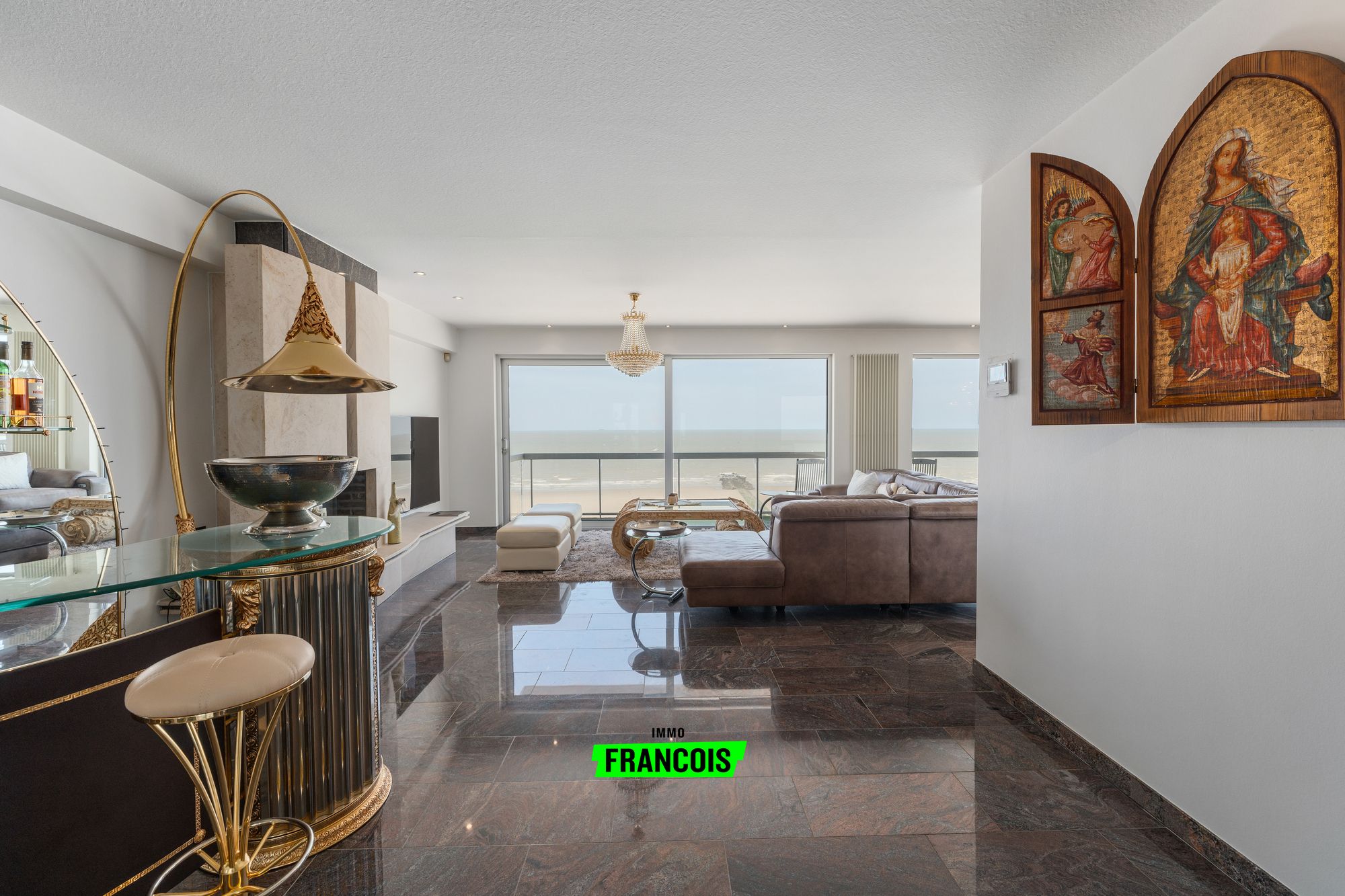 Exclusief appartement met frontaal zeezicht en luxueuze afwerking op de Zeedijk van Blankenberge - foto 3