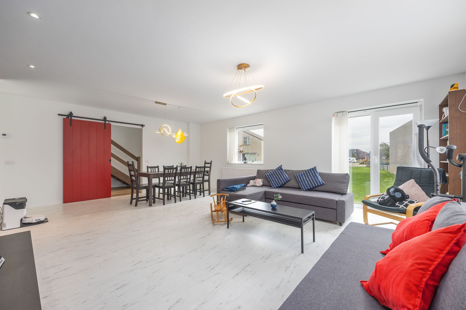 Recente vrijstaande villa op een royaal perceel (1044 m2) - foto 3