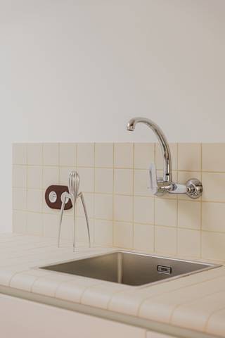 Vous pouvez demander une visite via notre site web : https://vicusvastgoed.be/nl/te-huur .- Rendez-vous sur la page du bien immobilier concerné et...