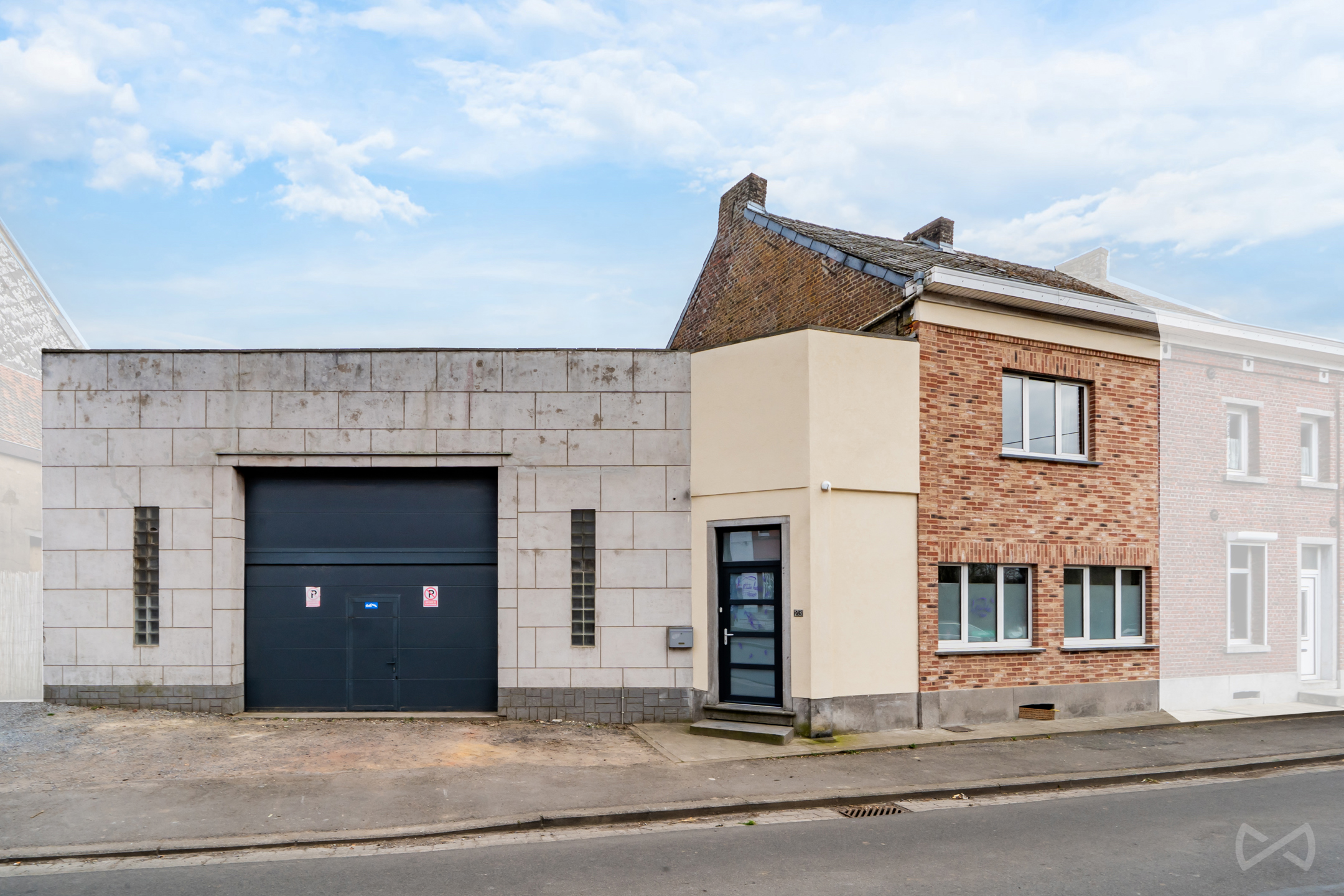 Huis te koop in La Louvière met 2 slaapkamers - foto 1
