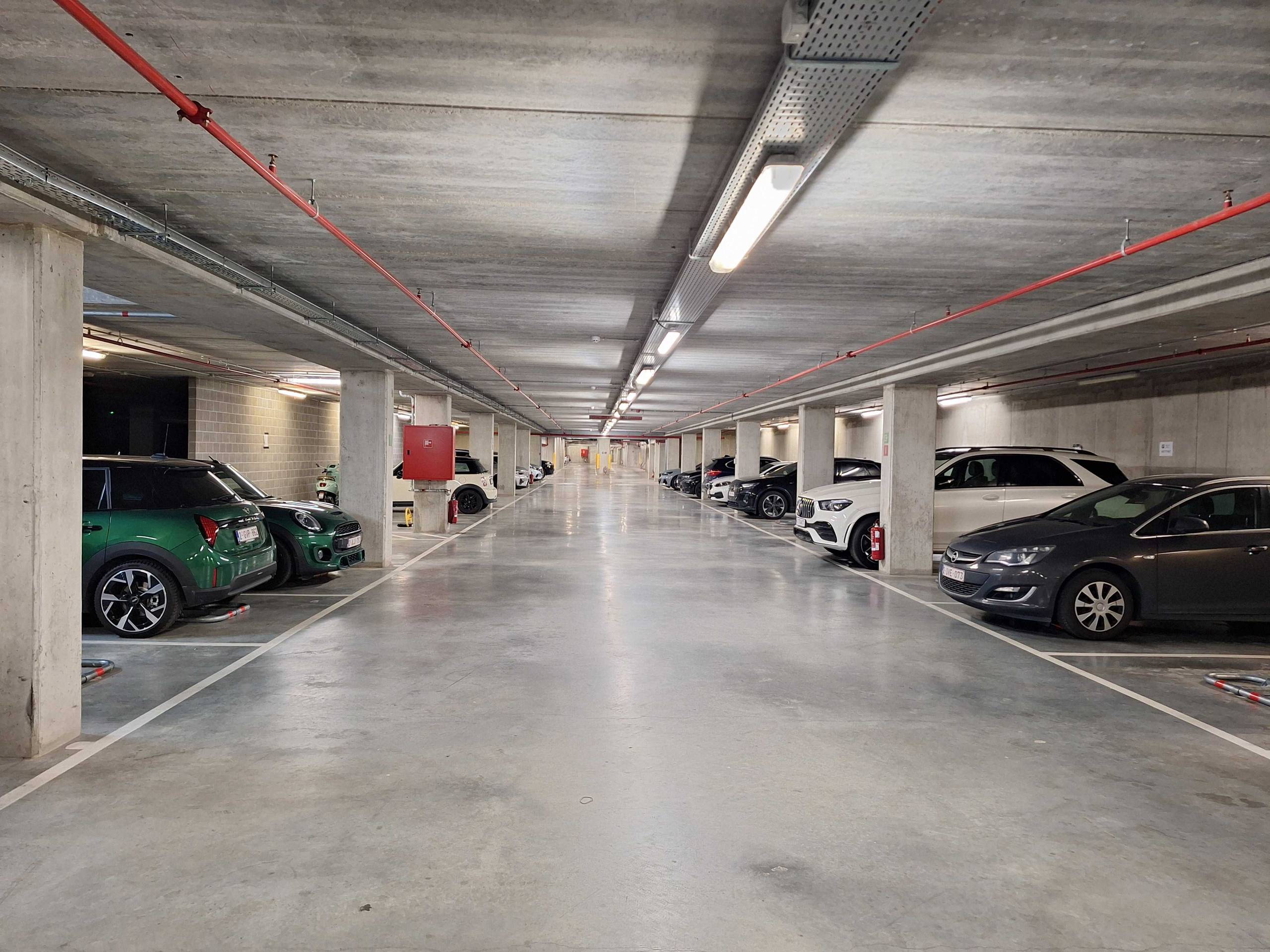 Garage te koop in Antwerpen - foto 2