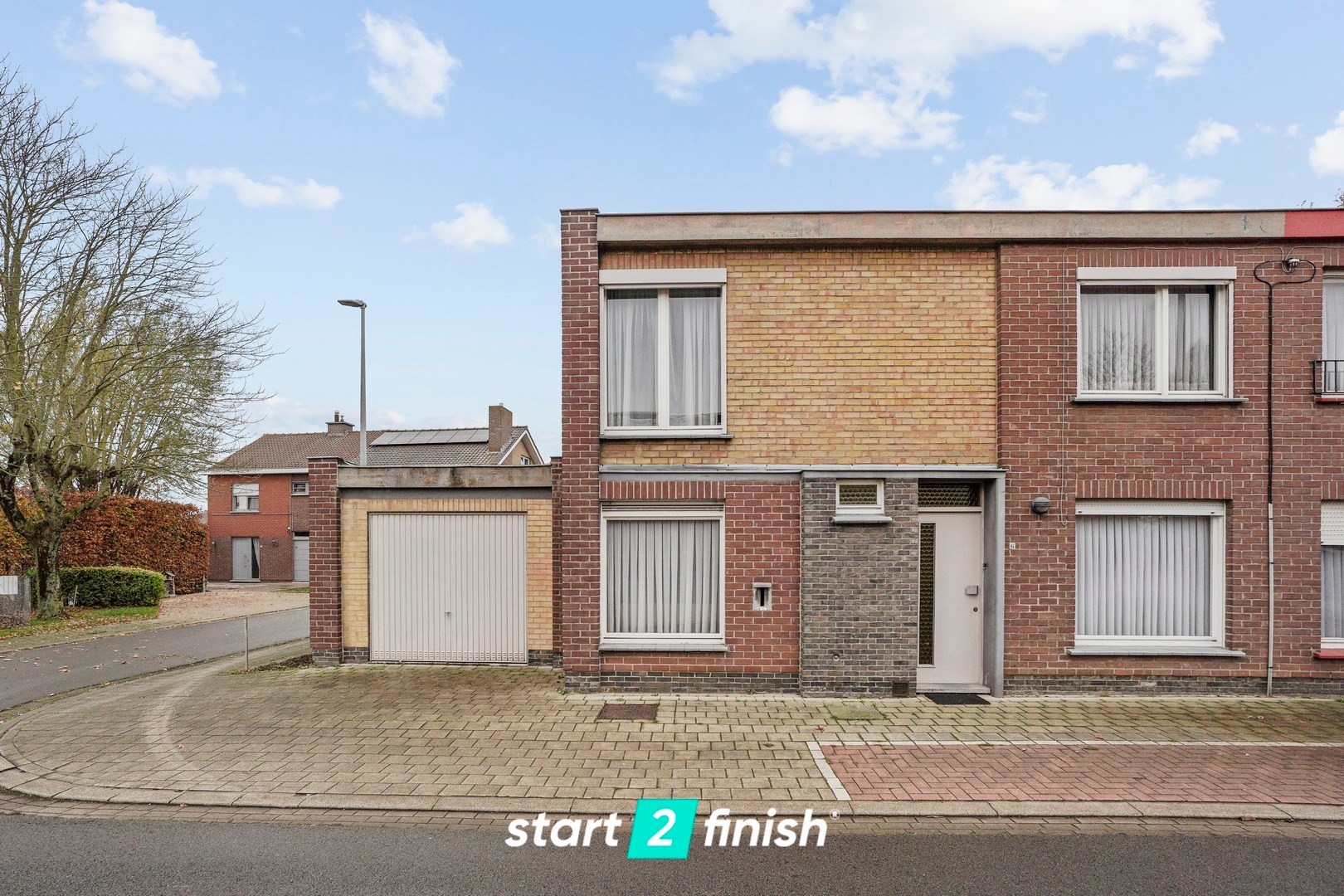 Ruime gezinswoning met grote tuin in een kindvriendelijke buurt - foto 1