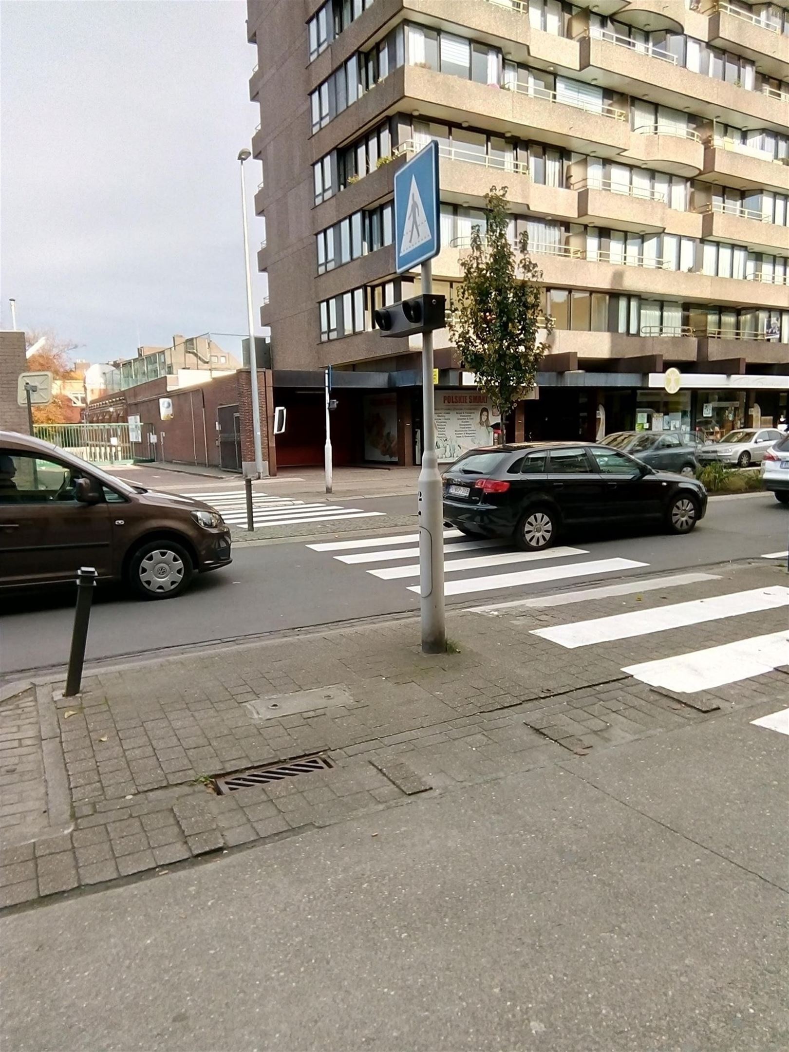 car parking  - photo 3