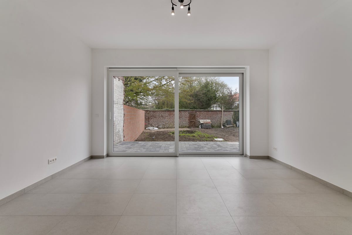 Nieuw appartement te koop in Vlamertinge met leuke tuin! - foto 3