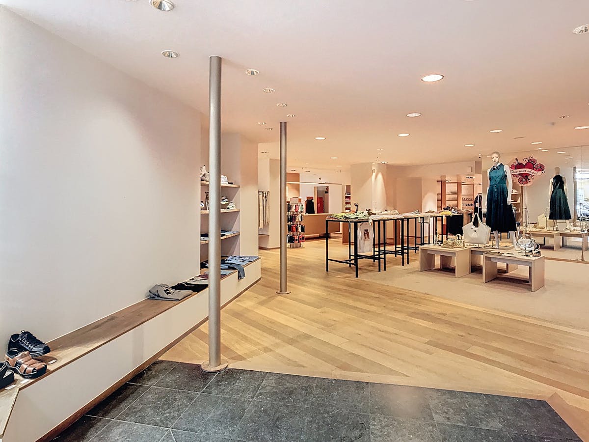 Winkelruimte te koop in de Ieperstraat in Poperinge - foto 4