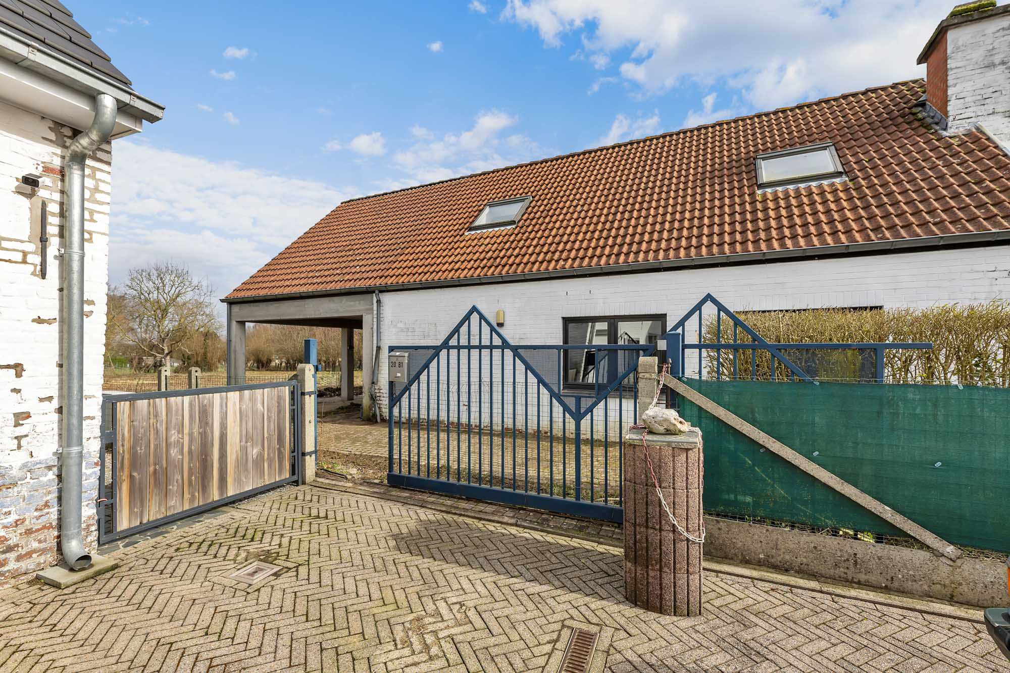 Te renoveren woning op uitzonderlijk perceel! - foto 5