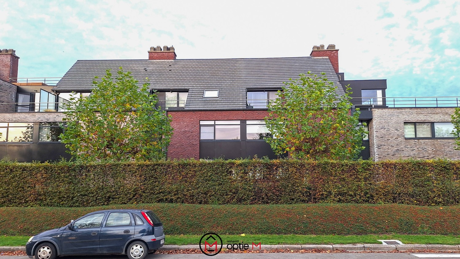 Lichtrijk appartement te huur in Tienen – met twee parkeerplaatsen en ruim terras - foto 1