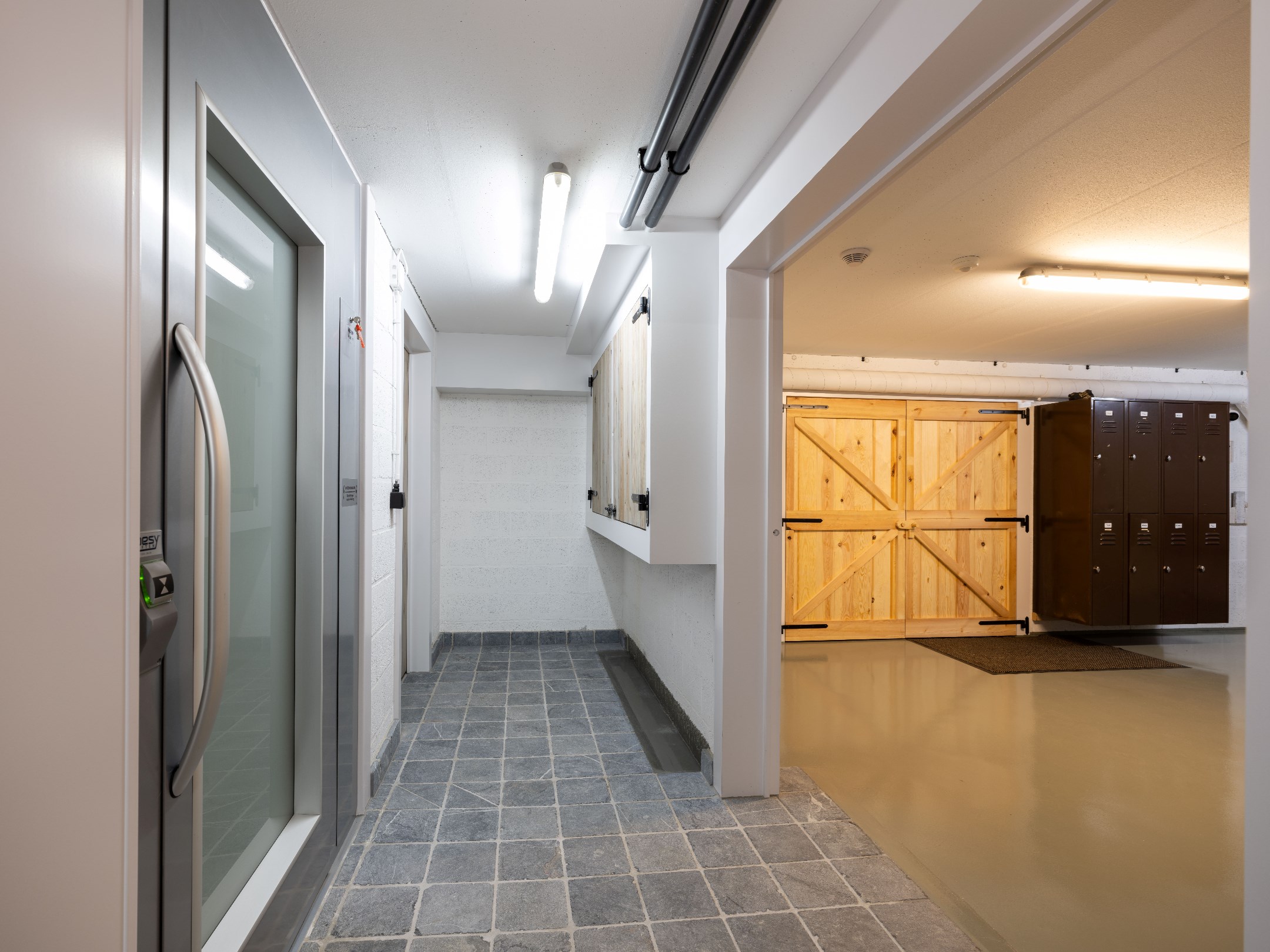 Exclusieve villa van 975m² op een perceel van ca. 1,3 Ha - foto 4