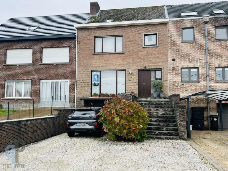 Ruime woning met 3 kamers, tuin en garage - foto 1