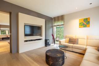 WILRIJK - Park Den Brandt : Villa moderne de 5 chambres sur un terrain de 1 017 m² avec jardin orienté sud-ouest, située dans un quartier prisé...