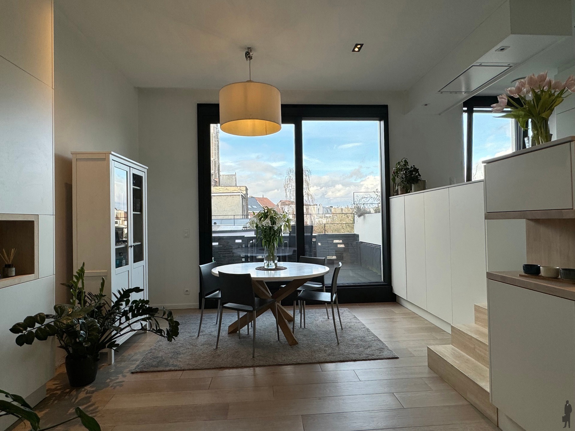 Prachtig gerenoveerd BEN- appartement met 2 slaapkamers en mooi terras te Antwerpen Berchem - foto 5
