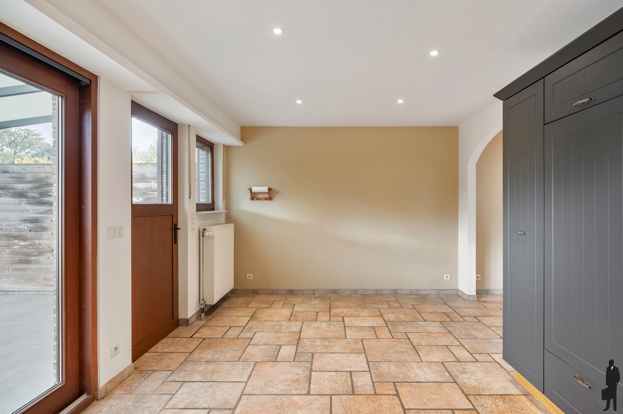 House for sale in Brasschaat with 5 bedrooms - photo 5