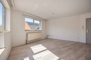 Instapklaar en energiezuinig appartement op centrale ligging met autostaanplaatsDit instapklaar appartement is centraal gelegen en combineert comfort...