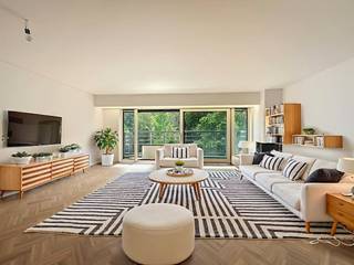 Dit prachtig appartement bevindt zich op de vierde verdieping en biedt een fenomenaal zicht op het Citadelpark vanuit de leefruimte alsook heeft...