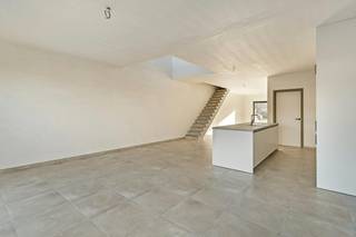 Te koop in Stabroek aan het Hoogeind 11 - prachtige nieuwbouwwoning met tuin en dubbele garage - 4 slaapkamers, nog eens een aparte bureaukamer...