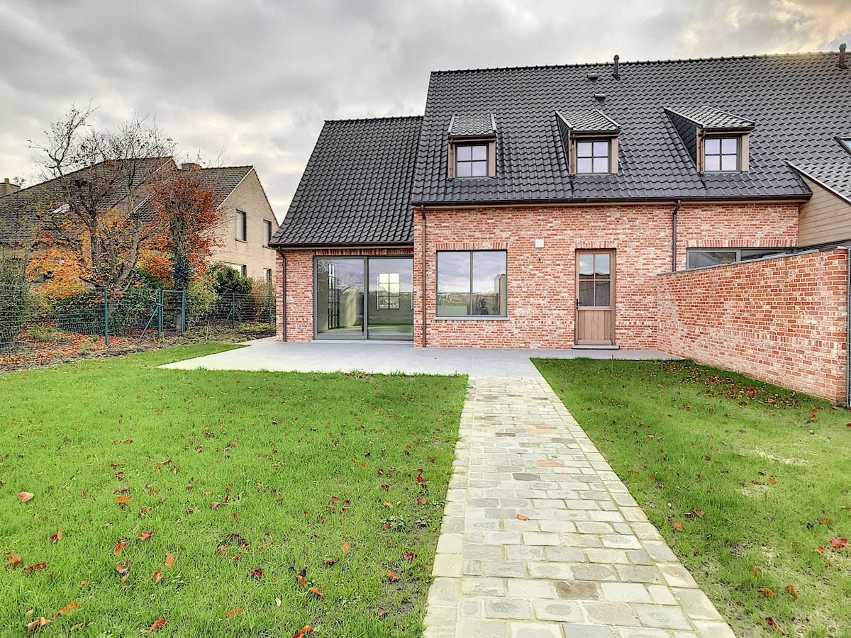 Instapklare nieuwbouwwoning met 3 slaapkamers, garage en zonnige tuin in Boezinge - foto 5