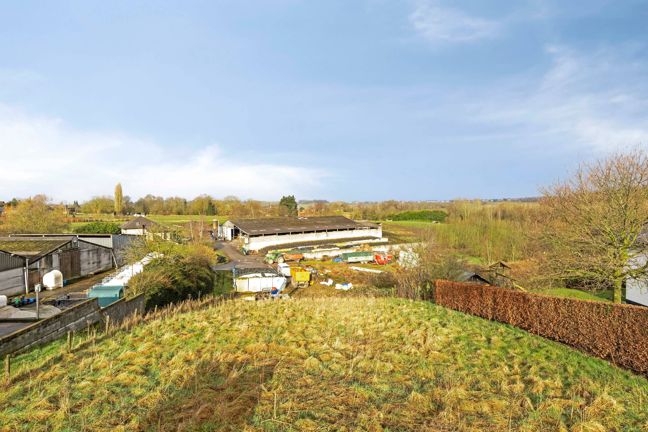 Bouwgrond voor open bebouwing op ruim perceel van 12a73ca - foto 3