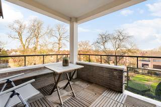 In het centrum van Kontich, op wandelafstand van winkels en openbaar vervoer, bevindt zich dit verzorgde en reeds verhuurde appartement van 71.6...