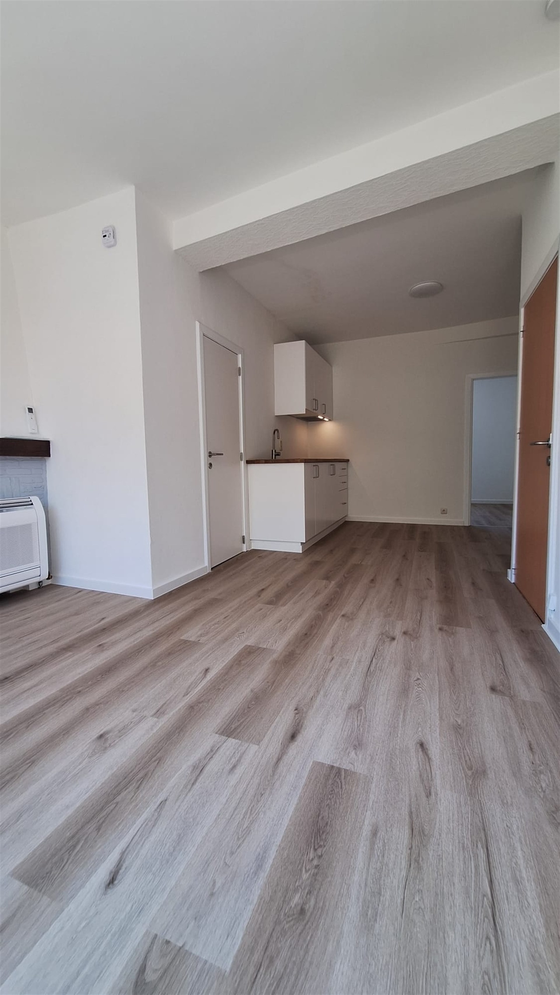 Eén-slaapkamerappartement in centrum van Wetteren - foto 4