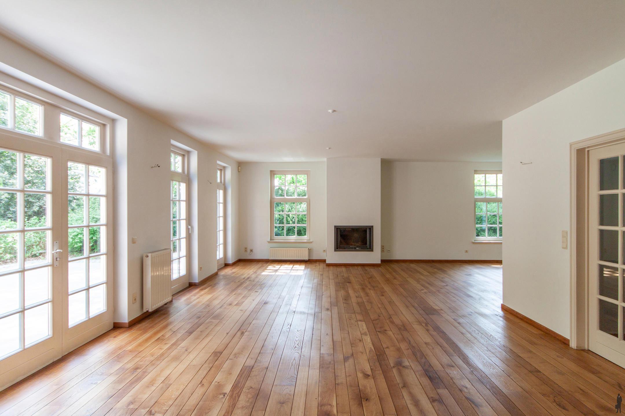 Ruime villa nabij centrum Zandhoven. - foto 4