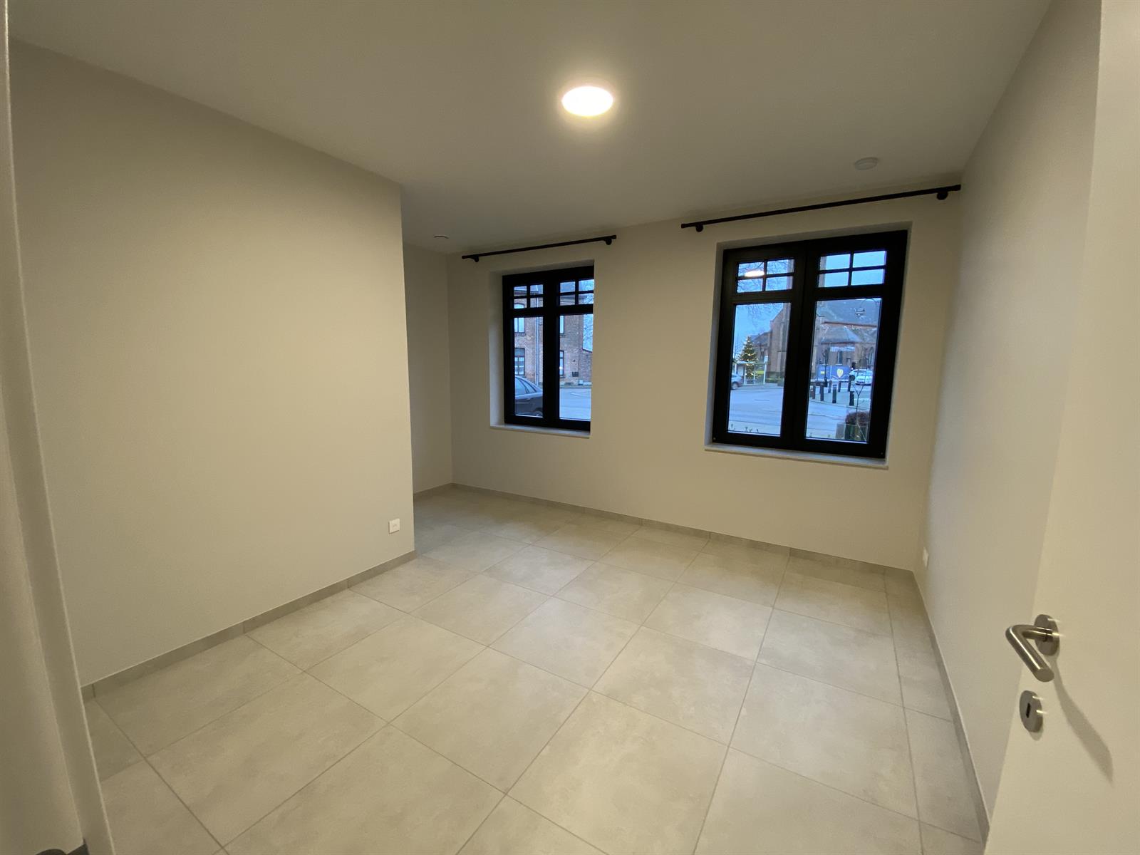 Prachtig gelijkvloers appartement met tuin - foto 5