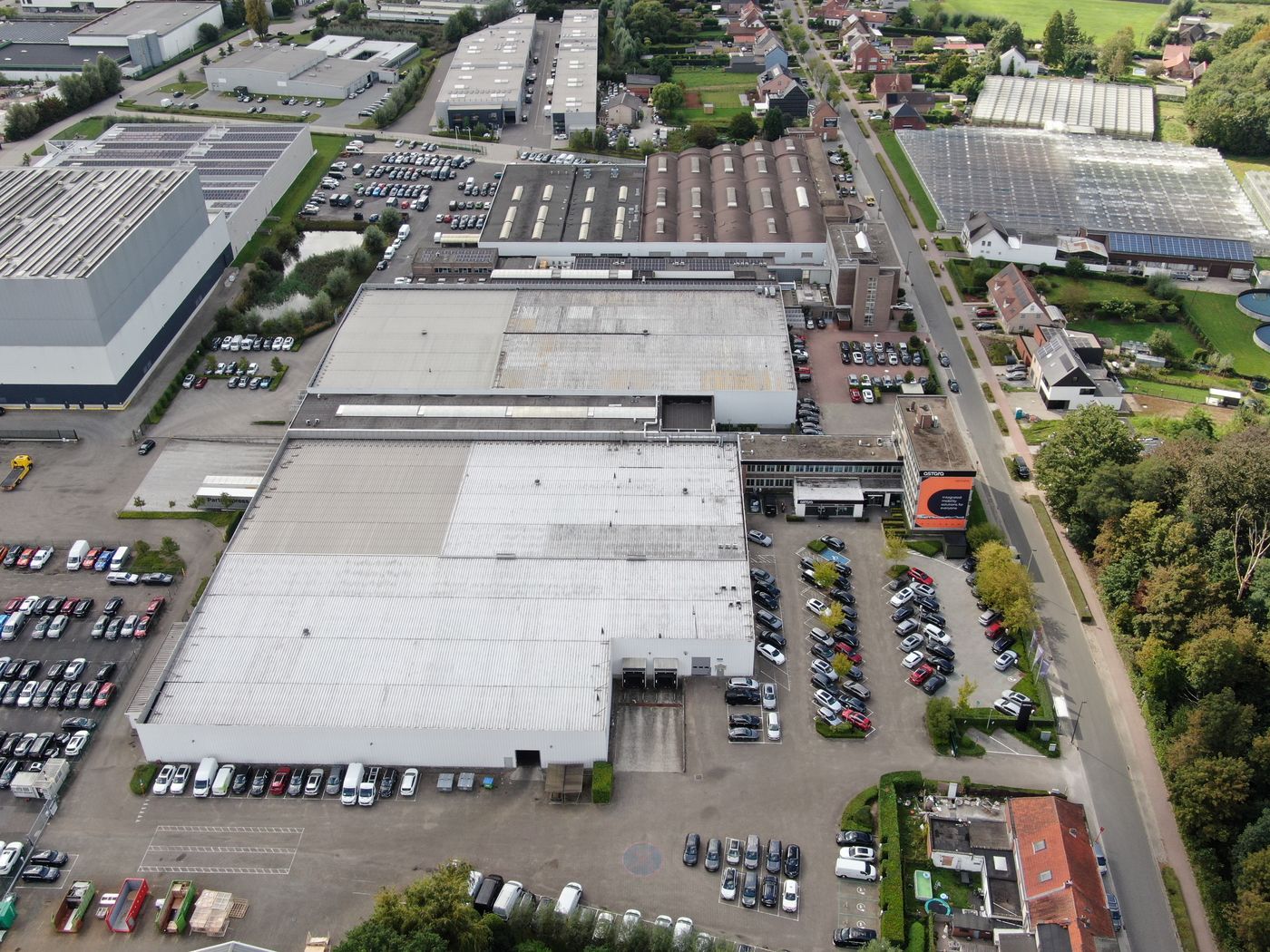 Magazijnruimte van 1.782 m² in Kontich - foto 2